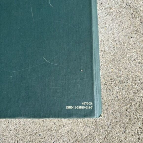 New International Version Disciple’s Study Bible - Picture 4 of 10